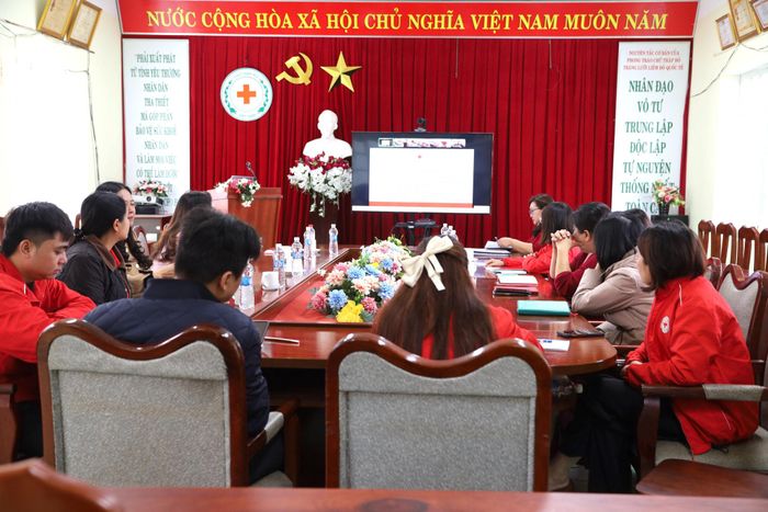 Quang cảnh hội nghị tại điểm cầu Hội Chữ thập đỏ tỉnh Lâm Đồng