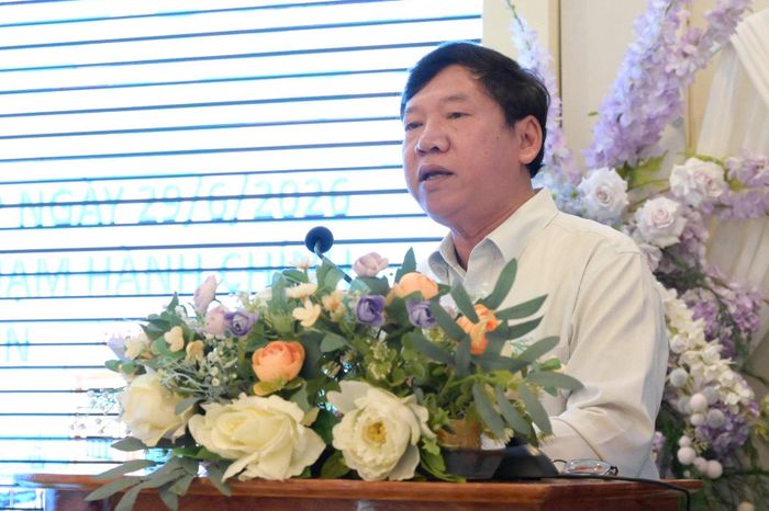 Ông Nguyễn Văn Chiến, Phó Giám đốc Sở Nông nghiệp và Môi trường phát biểu tại hội nghị