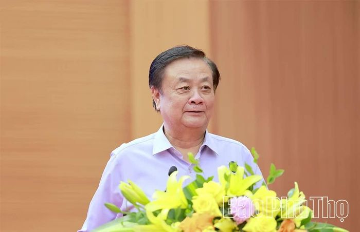 Đồng chí Lê Minh Hoan trao đổi, truyền đạt các nội dung bồi dưỡng.
