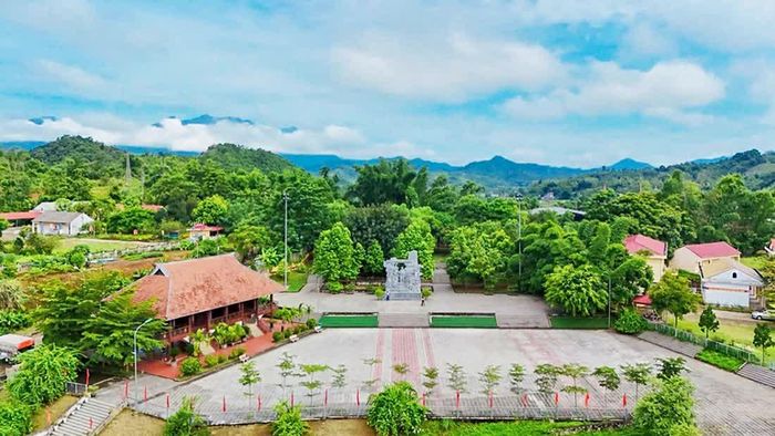 Khu di tích lịch sử cấp quốc gia Nà Tu, xã Cẩm Giàng.