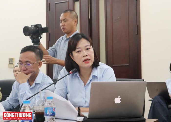Bà Trần Thanh Bình - Trưởng phòng Xuất xứ hàng hóa (Cục Xuất nhập khẩu) thông tin về việc triển khai Thông tư số 26/2026/TT-BCT