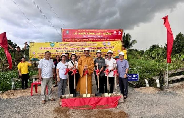 Khởi công cầu Tường Nguyên 610 tại tỉnh Đồng Tháp - Ảnh: T.N