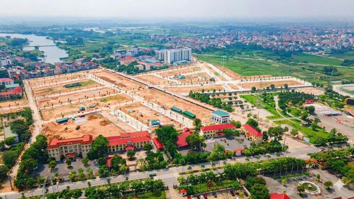 Công tác giải phóng mặt bằng luôn được Ban quản lý dự án xã Yên Lạc thực hiện tốt để bàn giao đất sạch cho chủ đầu tư dự án Khu đô thị Yên Lạc - Dragon City.