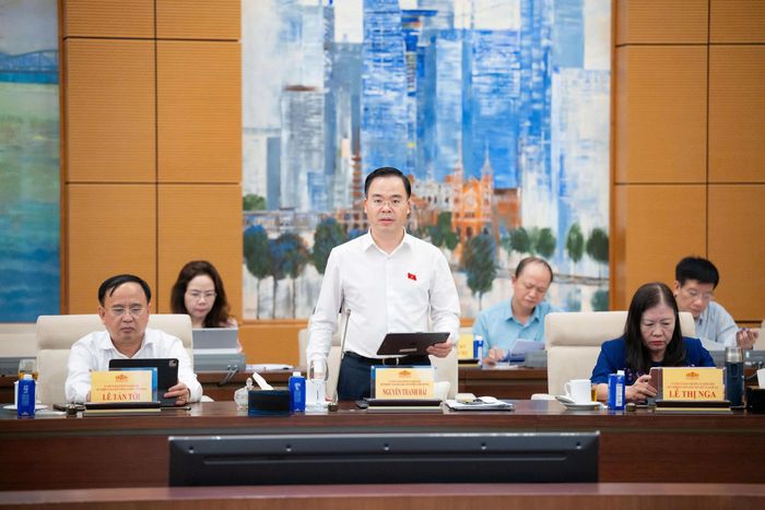Phó Chủ nhiệm Ủy ban Khoa học, Công nghệ và Môi trường Trần Văn Khải. Ảnh: Media Quốc hội.