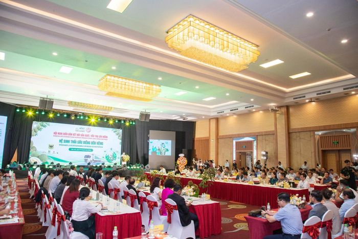 Quang cảnh Diễn đàn