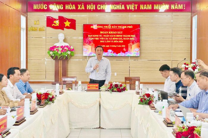 Trưởng Ban Kinh tế - Ngân sách HĐND TP. Hồ Chí Minh Nguyễn Công Danh phát biểu tại buổi khảo sát. . Ảnh: Châu Vũ