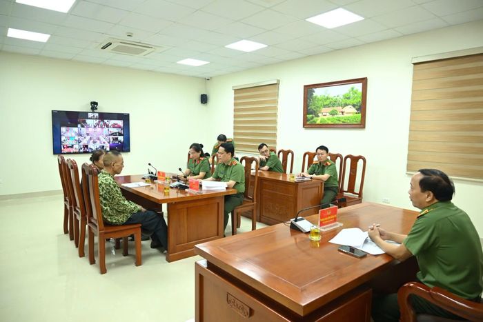  Quang cảnh buổi tiếp công dân định kỳ tháng 8/2026 của lãnh đạo Bộ Công an. 