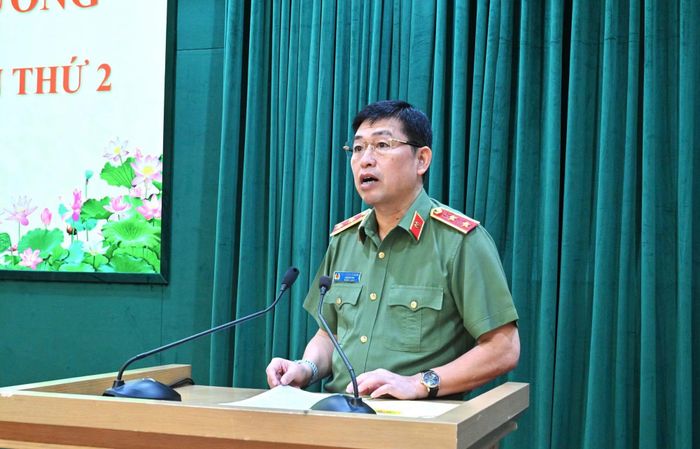 Trung tướng Vũ Thanh Chương, Cục trưởng Cục Khoa học, Chiến lược và Lịch sử Công an phát biểu tại buổi lễ.