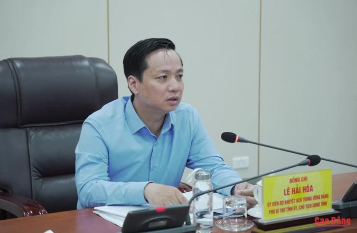 Bí thư Đảng ủy, Chủ tịch UBND tỉnh Lê Hải Hòa kết luận hội nghị.