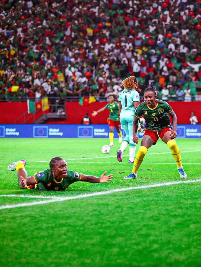 Ngah Manga tỏa sáng với hai bàn thắng và Naomi Eto ghi một bàn giúp Cameroon lên đỉnh châu Phi