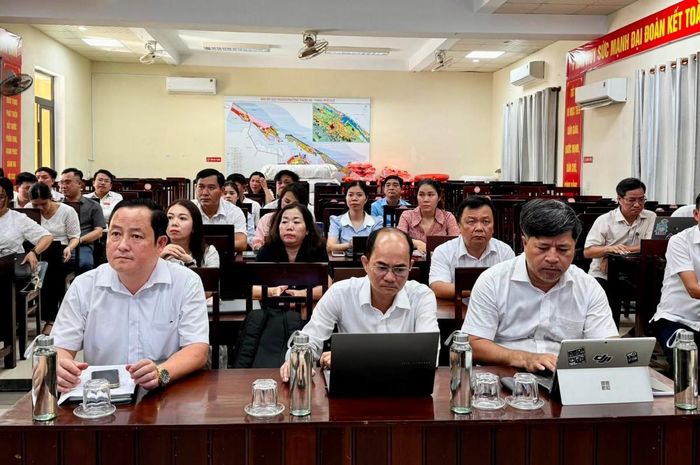 Lãnh đạo địa phương tham dự lớp tập huấn