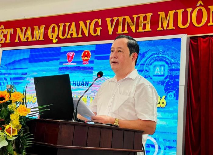 Đồng chí Lê Đình Phong – Phó Bí thư Đảng ủy, Chủ tịch UBND phường Thuận An phát biểu khai mạc