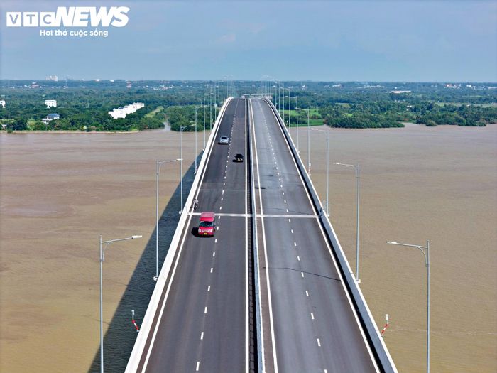 Trong bối cảnh cao tốc Bến Lức - Long Thành dự kiến hoàn thành toàn tuyến trong tháng 9/2026 và Cảng hàng không quốc tế Long Thành dự kiến đưa vào khai thác thương mại cuối năm 2026, Đồng Nai đặt mục tiêu hoàn thành dự án thành phần 3 vào cuối tháng 9/2026, nhằm đồng bộ các tuyến giao thông kết nối sân bay.