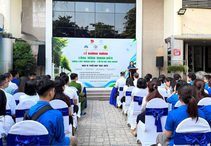 Quang cảnh buổi lễ. Ảnh: Nguyên Bảo