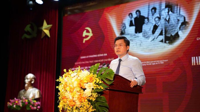 Đồng chí Lê Tuấn Định, Bí thư Đảng ủy phường Đống Đa phát biểu tại chương trình. Ảnh: BTC