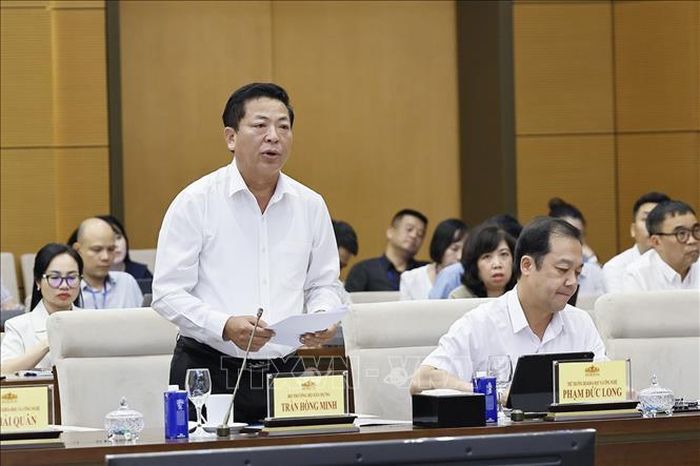 Bộ trưởng Bộ Xây dựng Trần Hồng Minh phát biểu. Ảnh: Doãn Tấn/TTXVN