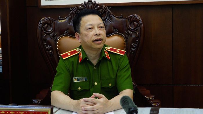 Thiếu tướng Nguyễn Hồng Ky, Phó Giám đốc Công an TP Hà Nội, chia sẻ về vai trò của nhân dân trong giữ gìn an ninh, trật tự. Ảnh: Đỗ Duẩn