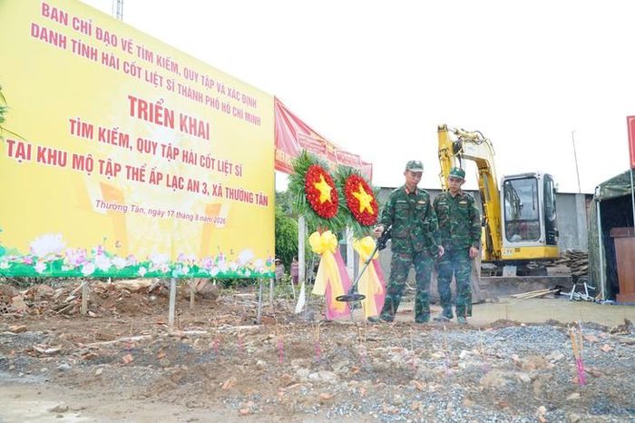 Theo thông tin ban đầu, tại khu mộ tập thể ở ấp Lạc An 3 xác định có 5 hài cốt liệt sĩ. Ảnh: BTL TPHCM.