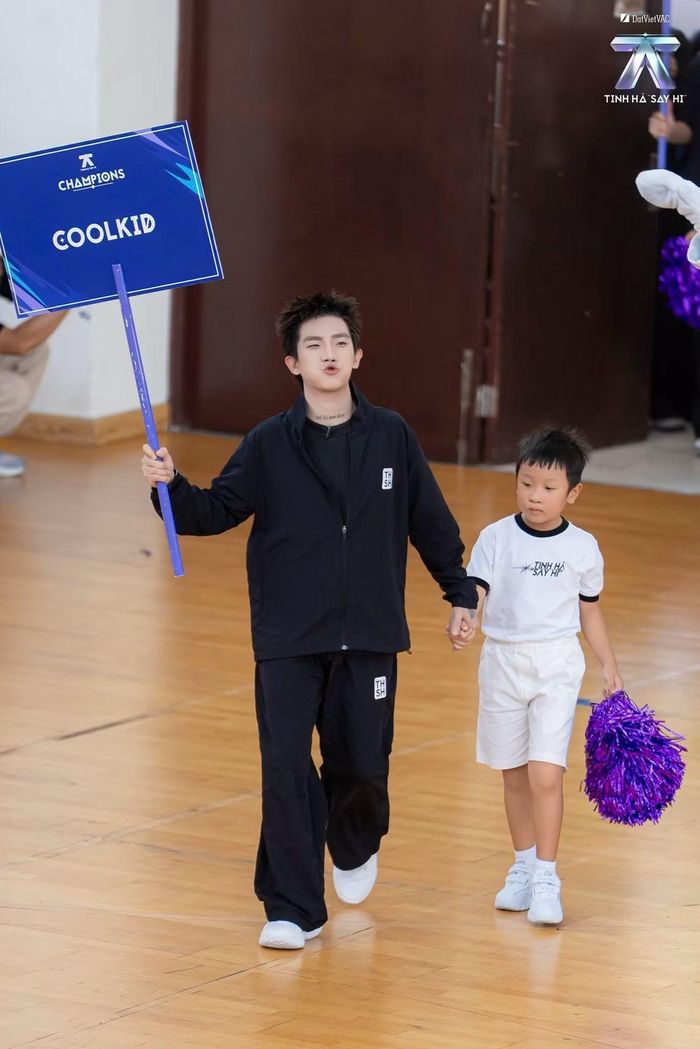 CoolKid gây ấn tượng sâu sắc với khán giả vì nét hài dễ thương.