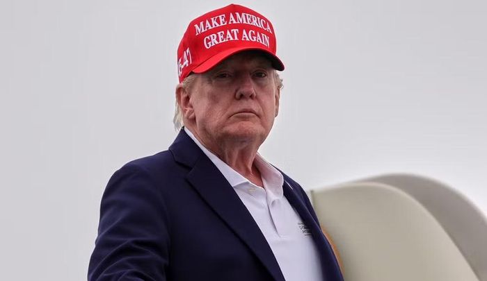 Trong cuộc phỏng vấn, ông Trump cũng tiết lộ Mỹ đã thiết lập kênh liên lạc trực tiếp và bí mật với Vệ binh Cách mạng Hồi giáo Iran (IRGC).