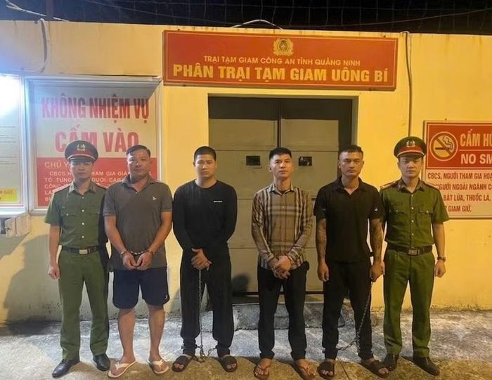 Nhóm đối tượng bị bắt giữ