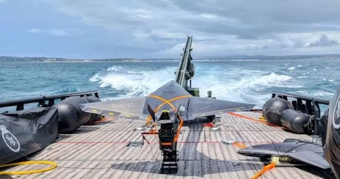 Tháng 9/2024, bà Maria Zakharova, phát ngôn viên Bộ Ngoại giao Nga, cáo buộc Ukraine sử dụng UAV có linh kiện do Callen-Lenz chế tạo trong vụ tấn công kho nhiên liệu tại quận Kamensky, tỉnh Rostov.