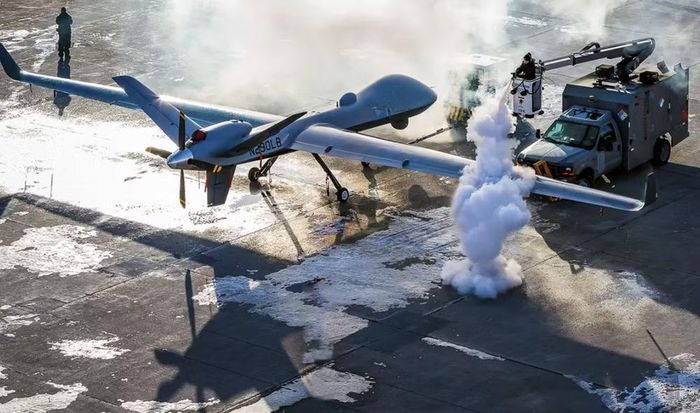 Một điểm đáng chú ý của MQ-9B Sea Guardian là khả năng thực hiện nhiệm vụ chống ngầm.