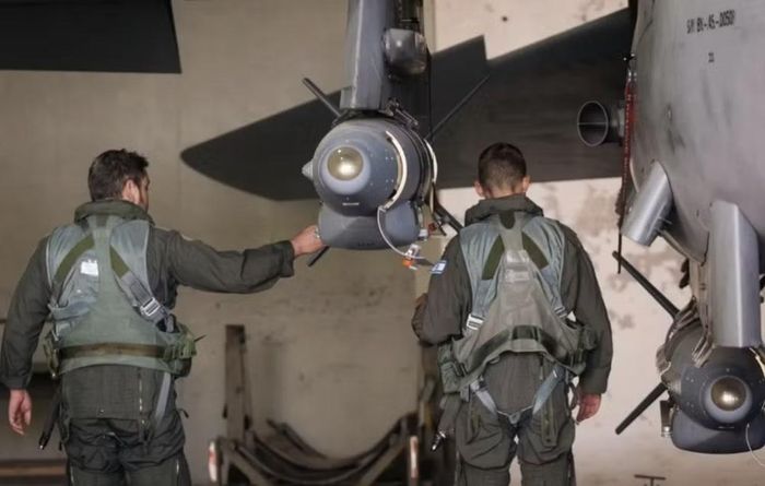 Mỹ tiếp tục kêu gọi các bên kiềm chế và sử dụng đối thoại để xử lý những vấn đề an ninh còn tồn tại, thay vì mở rộng các hoạt động quân sự.