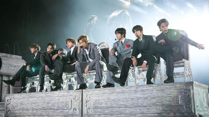  Theo giới chuyên môn, rất khó để BTS thay đổi quyết định. Ảnh: HYBE. 