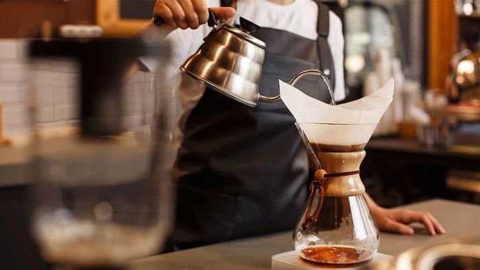  Khi uống một lượng vừa phải, cà phê mang lại nhiều lợi ích cho sức khỏe. Ảnh minh họa: H.B. 