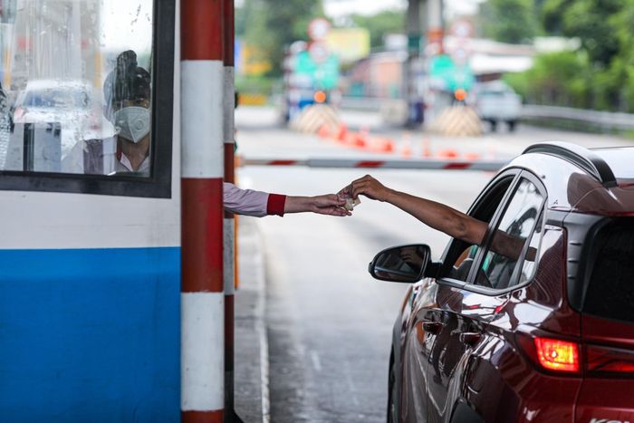 VETC và ePass đang thu phí tài khoản 6.600 đồng/tháng/ví với cá nhân. Ảnh minh họa: Ngọc Tân.
