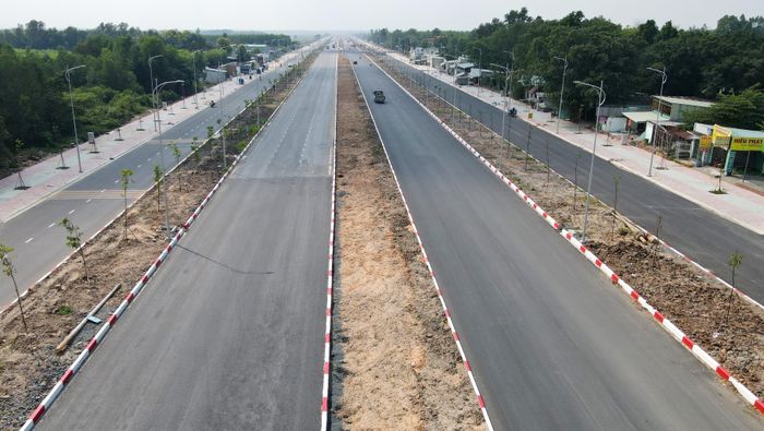 Đường 25B kết nối sân bay Long Thành. Ảnh: Phước Tuấn.