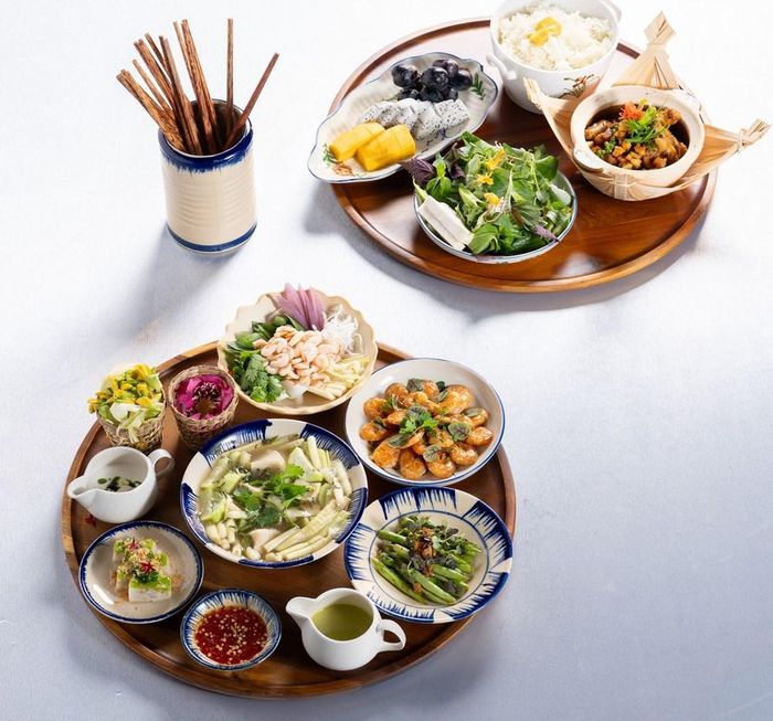 Mâm cơm đội chef Nhật Phong