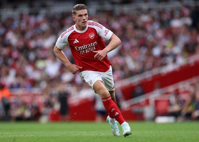 Gyokeres còn 4 năm hợp đồng với Arsenal
