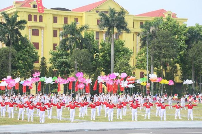 Chương trình đồng diễn nghệ thuật tại Đại hội