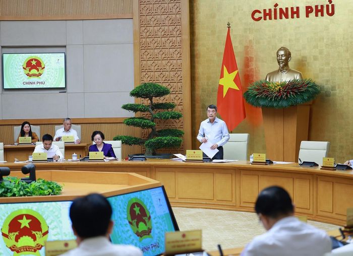 Thủ tướng Lê Minh Hưng chủ trì Phiên họp Chính phủ chuyên đề về xây dựng pháp luật tháng 8 năm 2026. Ảnh: Dương Giang – TTXVN