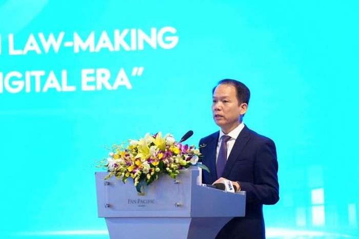 Bộ trưởng Bộ Tư pháp Hoàng Thanh Tùng phát biểu khai mạc Diễn đàn- Ảnh: Báo PLVN