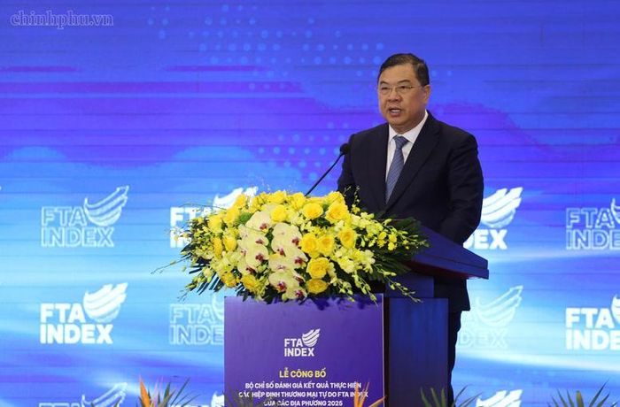 Phó Thủ tướng Thường trực Phạm Gia Túc phát biểu tại Lễ công bố Bộ chỉ số đánh giá kết quả thực thi các Hiệp định thương mại tự do tại các địa phương (FTA Index 2025) - Ảnh: chinhphu.vn/Phương Nguyên
