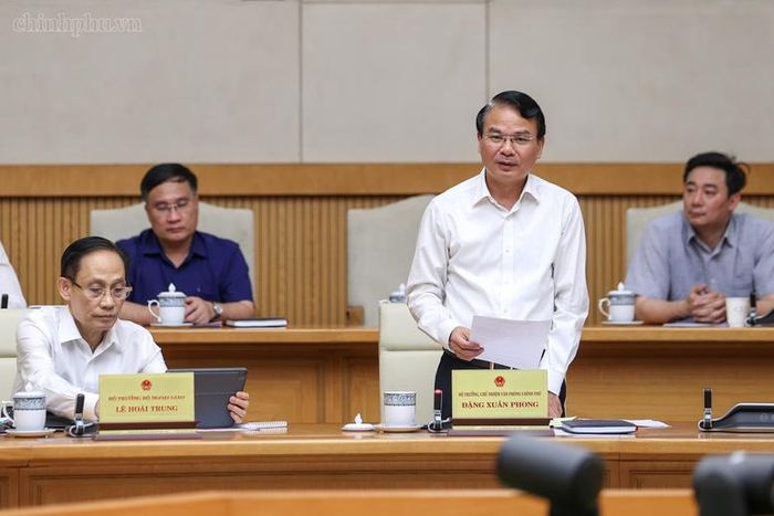 Bộ trưởng, Chủ nhiệm VPCP Đặng Xuân Phong phát biểu tại phiên họp - Ảnh: chinhphu.vn/Nhật Bắc