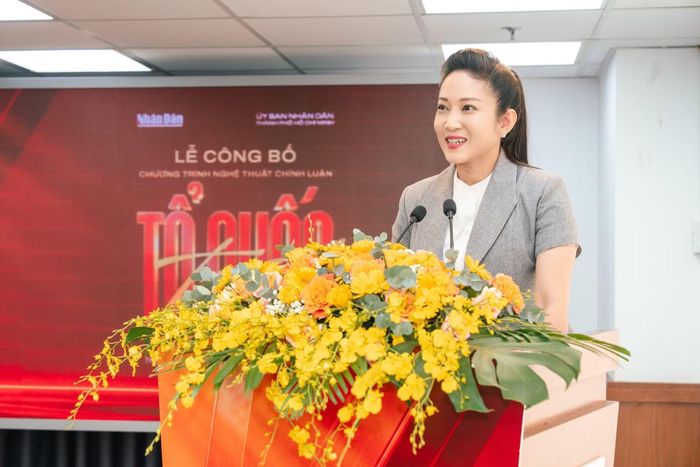 Nghệ sĩ Nhân dân Nguyễn Thị Thanh Thúy, Phó Giám đốc Sở Văn hóa và Thể thao Thành phố Hồ Chí Minh cho biết, Thành phố vinh dự phối hợp tổ chức chương trình trong dịp có nhiều ngày lễ lớn và hướng đến dấu mốc 50 năm Thành phố Sài Gòn-Gia Định vinh dự mang tên Chủ tịch Hồ Chí Minh.