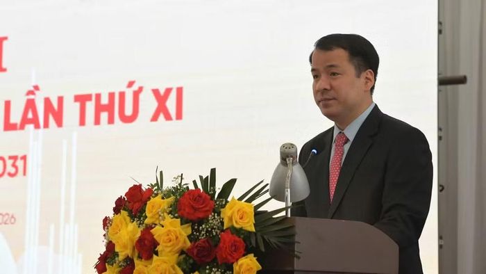 Đồng chí Ngô Văn Cương, Phó Bí thư chuyên trách Đảng ủy Mặt trận Tổ quốc, các đoàn thể Trung ương phát biểu chỉ đạo. (Ảnh: VIỆT SỸ)