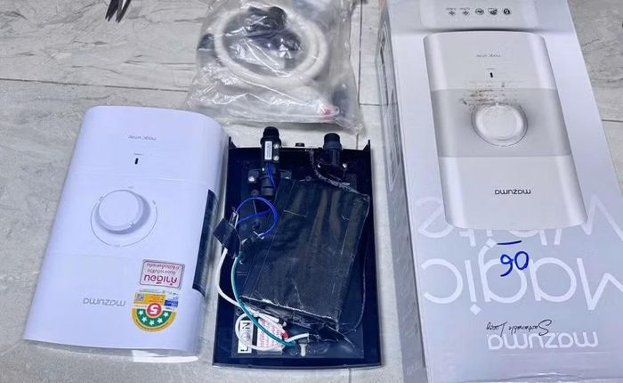 Kiện hàng có chứa ma túy bị lực lượng chức năng phát hiện. (Ảnh: Đội Kiểm soát Hải quan, Chi cục Hải quan khu vực IX)