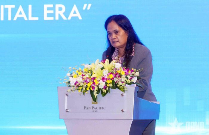 Bà Mildred Bernadette B. Alvor, Trợ lý Cố vấn trưởng Nhà nước, Thứ trưởng Bộ Tư pháp Philippines phát biểu tại diễn đàn.