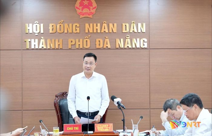 Bí thư Thành ủy Lê Ngọc Quang phát biểu kết luận buổi làm việc. Ảnh: T.CÔNG