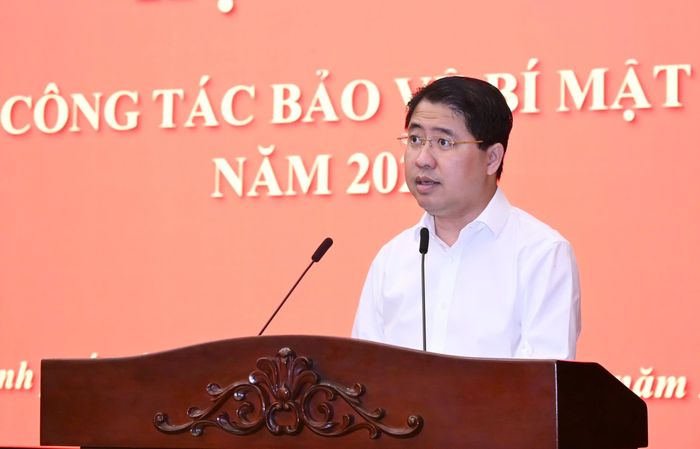  Chánh Văn phòng Thành ủy TPHCM Phạm Hồng Sơn phát biểu tại hội nghị. Ảnh: VIỆT DŨNG 