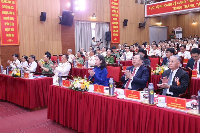 Phó Thủ tướng Thường trực Phạm Gia Túc, Phó Chủ tịch nước Võ Thị Ánh Xuân và các đại biểu dự buổi lễ. Ảnh: QUANG PHÚC