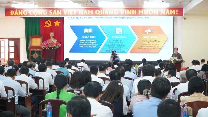 Quang cảnh hội nghị.