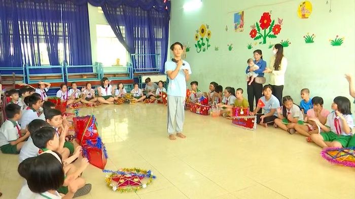 Trẻ em trong Trường giáo dục chuyên biệt ở Cà Mau.