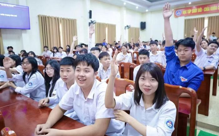 Một hoạt động giáo dục tại Trung tâm Giáo dục thường xuyên Thái Nguyên.