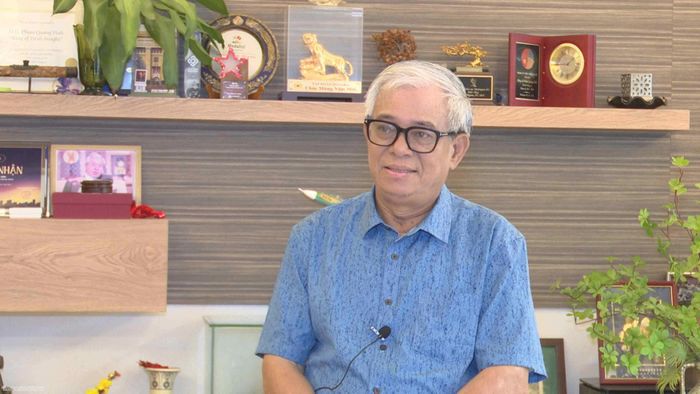 Đại sứ Phạm Quang Vinh, nguyên Thứ trưởng Ngoại giao. (Ảnh: Thành Long)